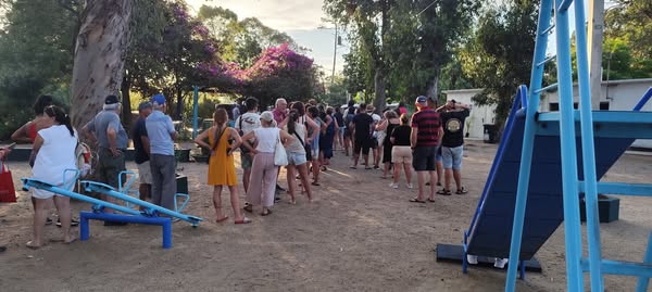 Entrega de Composteras en el Parque Azul