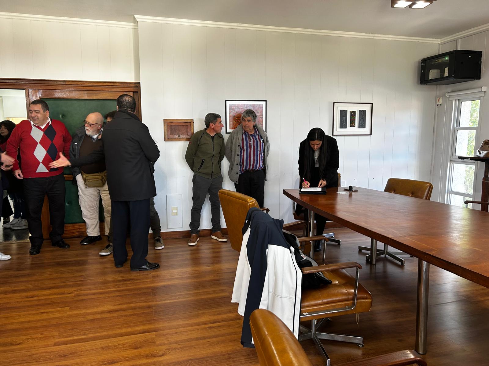 Firma de Acta de Cambio de Autoridades en el Municipio de Atlántida