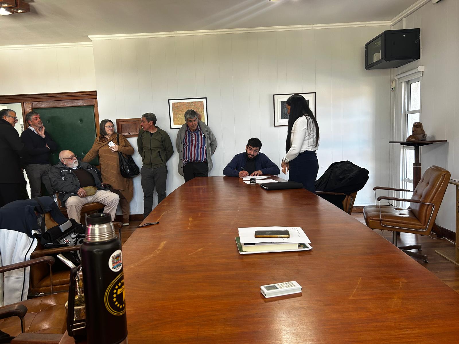 Firma de Acta de Cambio de Autoridades en el Municipio de Atlántida