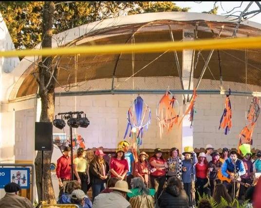 En el Parque Azul se celebro el 2° Encuentro Departamental de Murga de Canelones